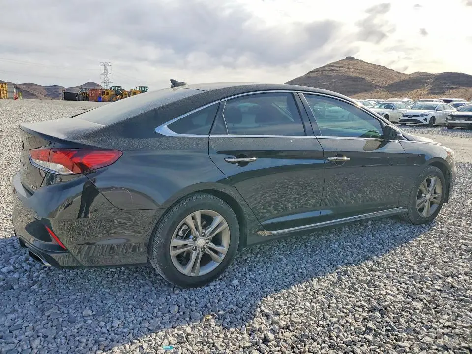 2018 HYUNDAI SONATA SPORT  