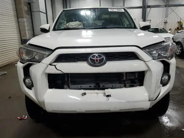 2018 TOYOTA 4RUNNER SR5/SR5 PREMIUM  