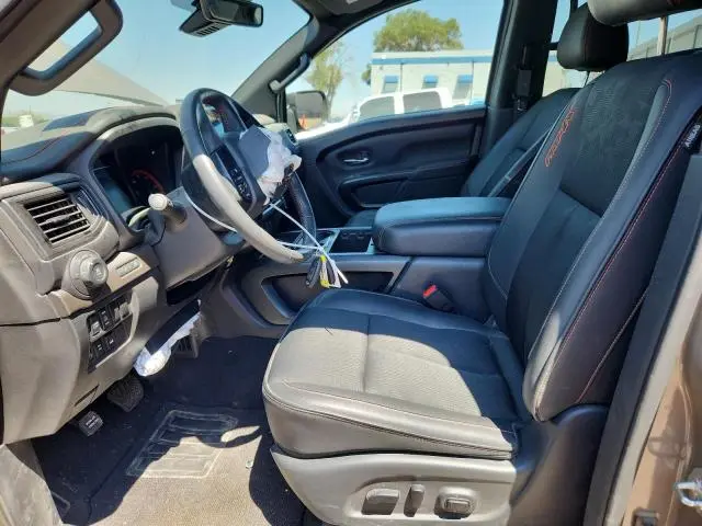 2024 NISSAN TITAN PRO-4X  