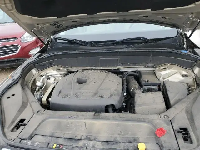 2018 VOLVO XC90 T6  