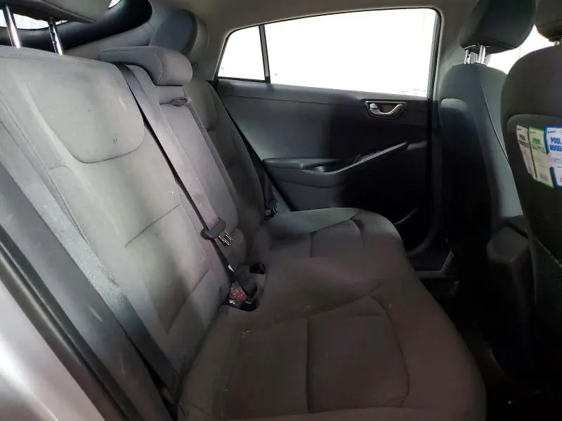 2021 HYUNDAI IONIQ SE  