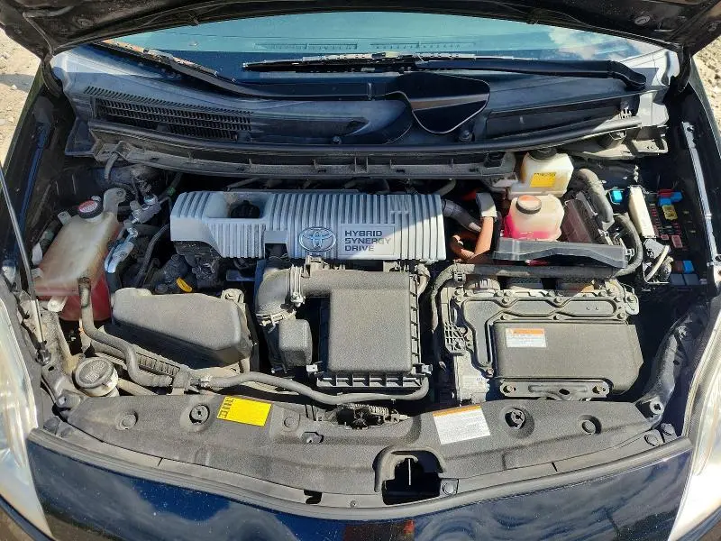 2015 TOYOTA PRIUS FOUR  