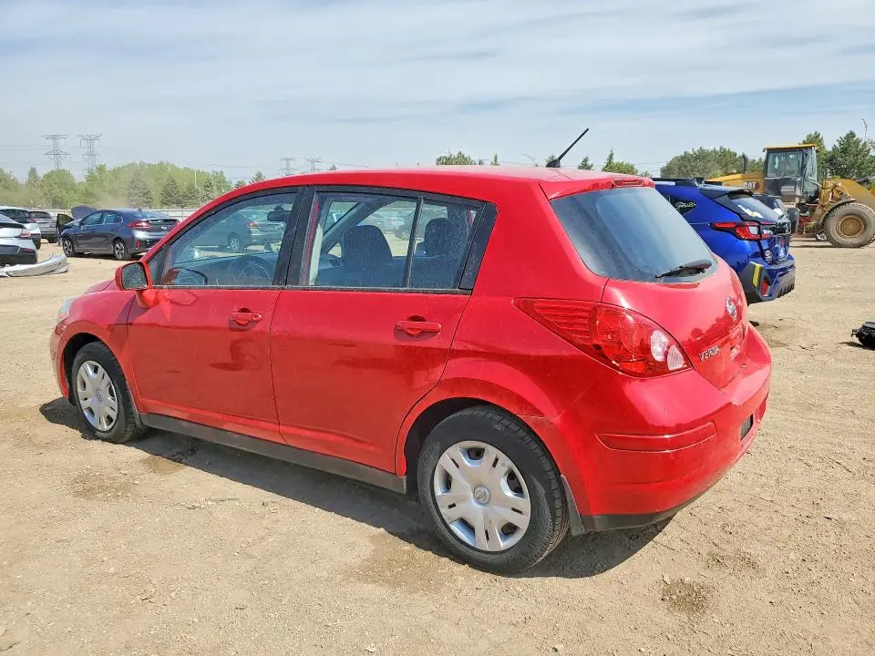 2011 NISSAN VERSA 1.8 S  