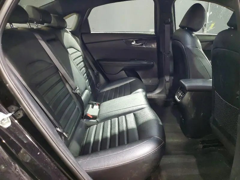 2023 KIA FORTE GT LINE  