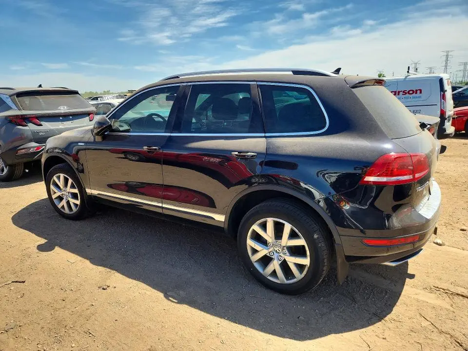 2014 VOLKSWAGEN TOUAREG V6 TDI  