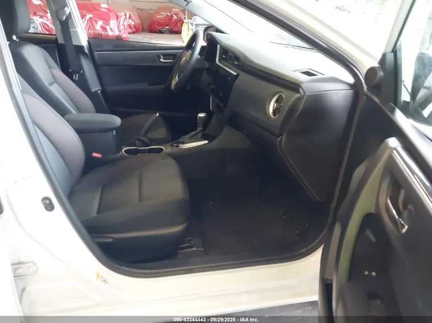 2017 TOYOTA COROLLA LE