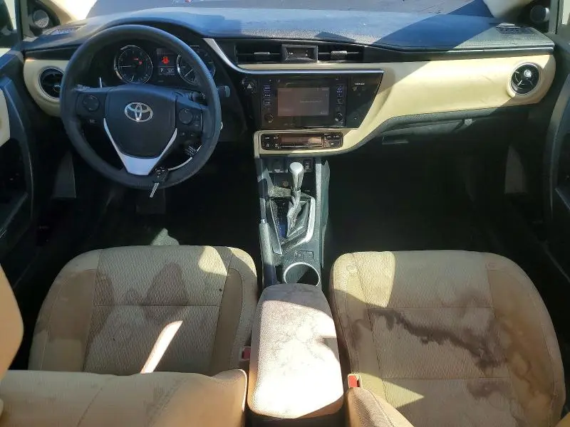 2017 TOYOTA COROLLA LE  