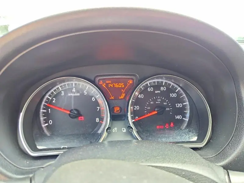 2013 NISSAN VERSA 1.6 S  