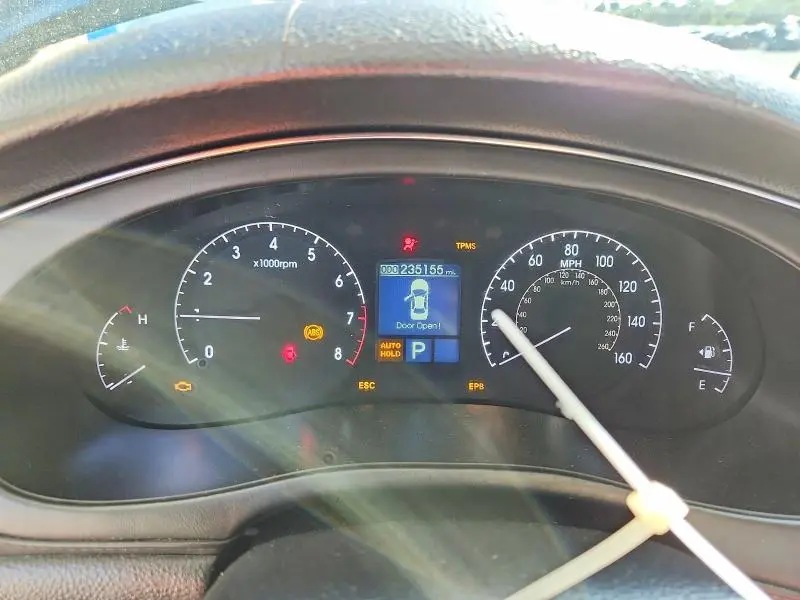 2011 HYUNDAI GENESIS 4.6L  