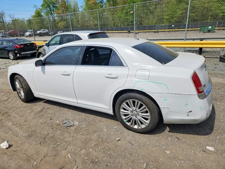 2013 CHRYSLER 300   