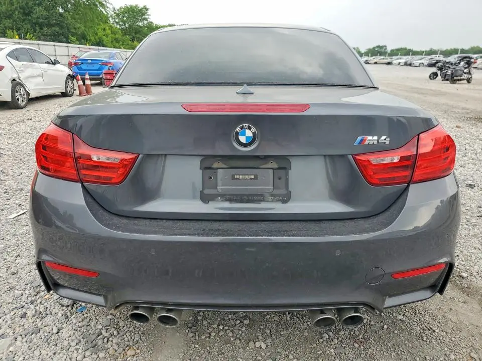 2015 BMW M4   