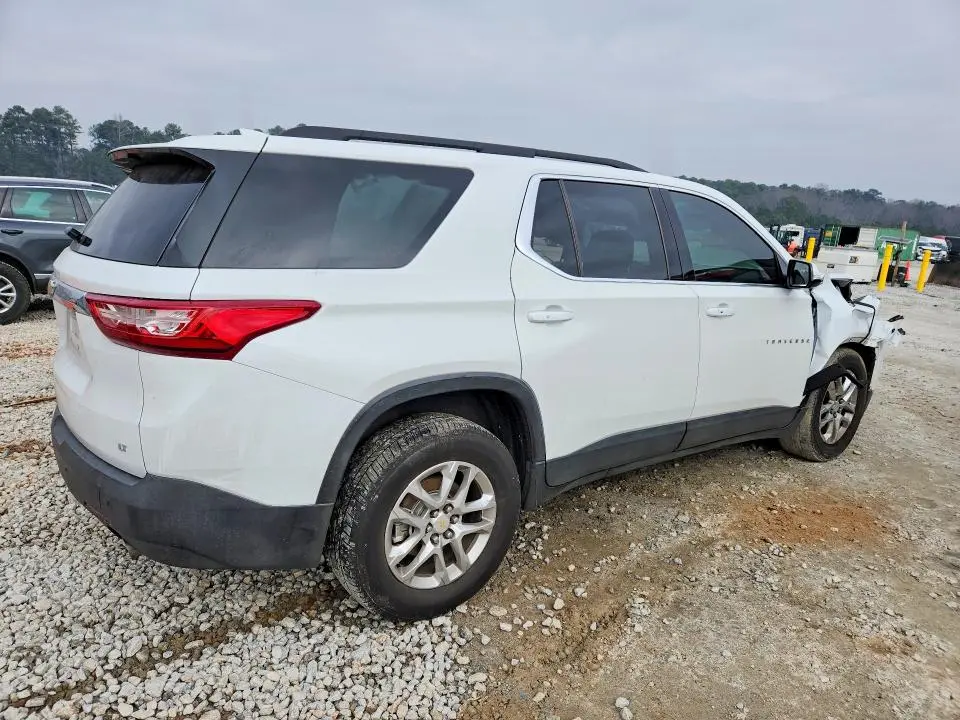 2020 CHEVROLET TRAVERSE LT  