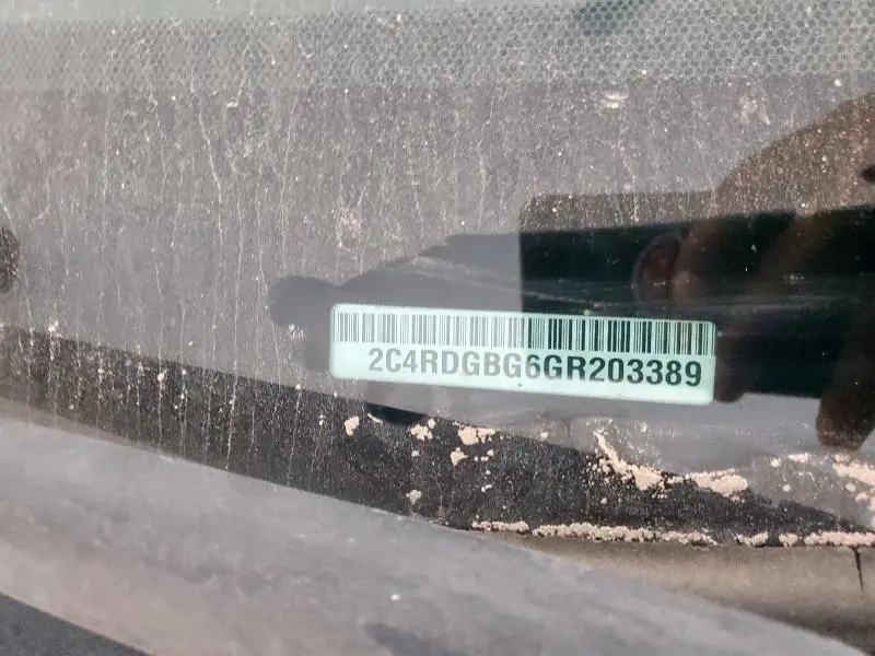 2016 DODGE GRAND CARAVAN SE  