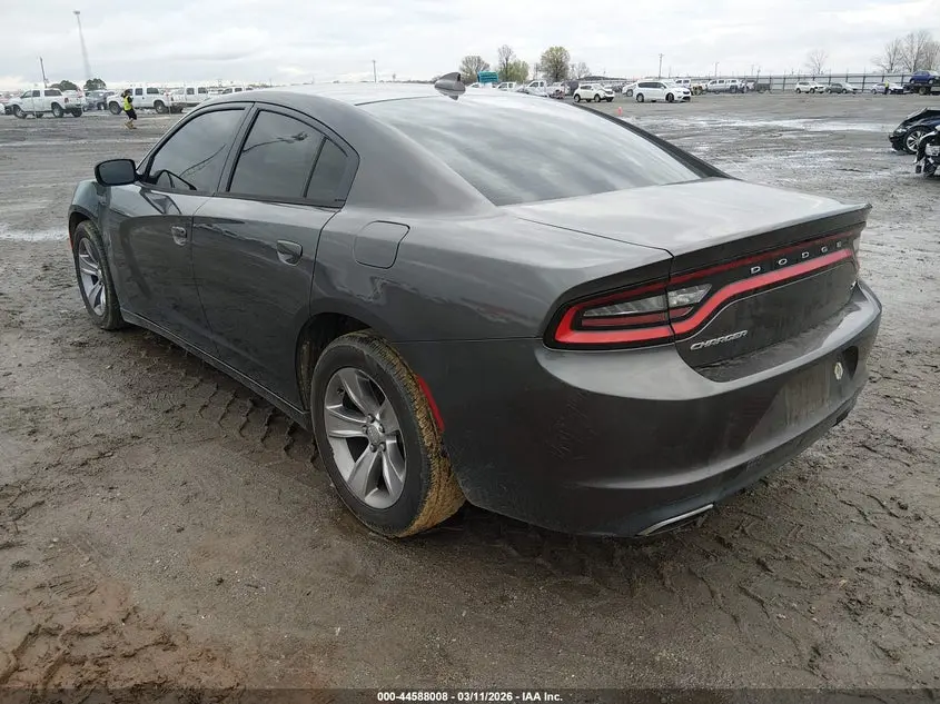 2016 DODGE CHARGER SXT