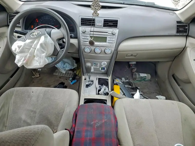 2011 TOYOTA CAMRY BASE  