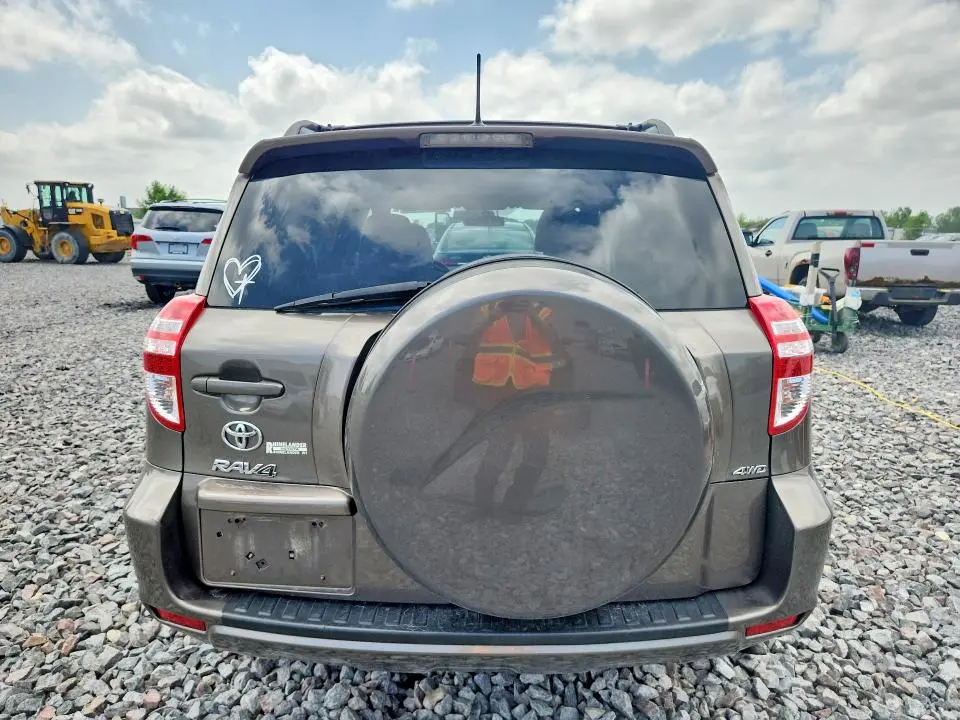 2012 TOYOTA RAV4 BASE  