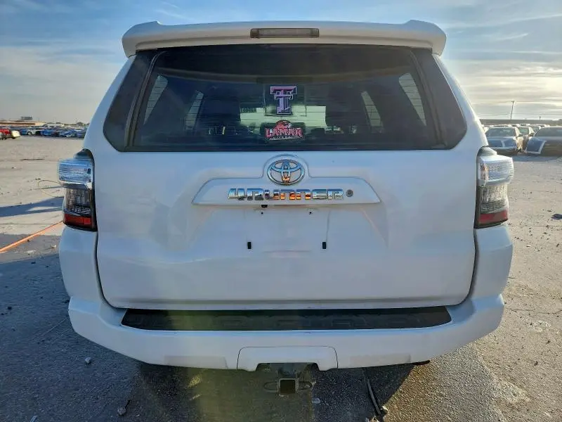 2017 TOYOTA 4RUNNER SR5  