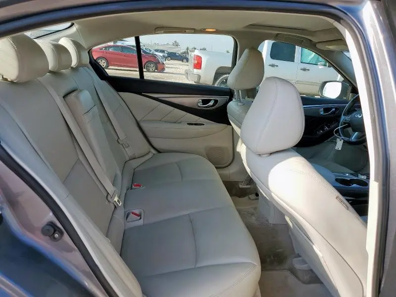 2017 INFINITI Q50 PREMIUM  