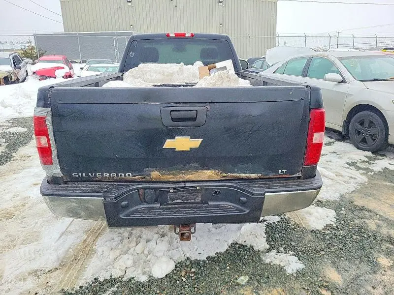 2011 CHEVROLET SILVERADO K1500 LT  
