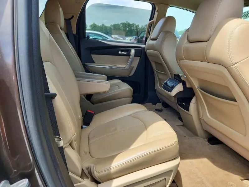 2011 GMC ACADIA SLT-1  