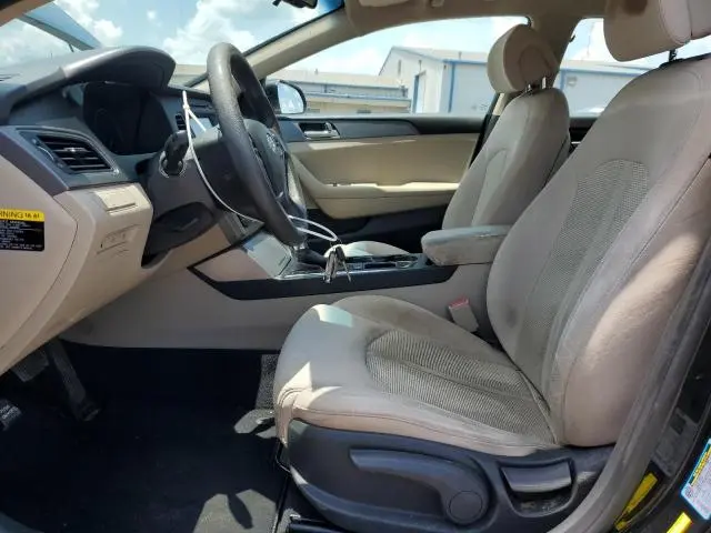 2017 HYUNDAI SONATA SE  