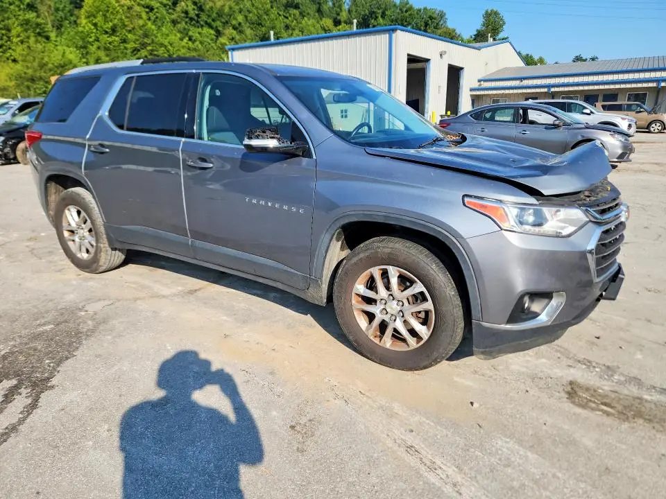 2018 CHEVROLET TRAVERSE LT  