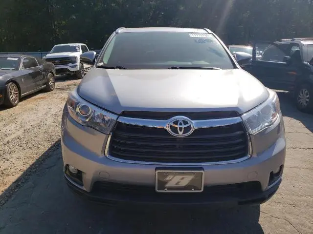 2016 TOYOTA HIGHLANDER XLE  