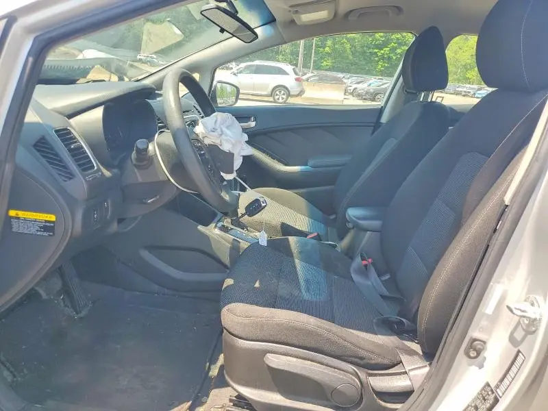 2018 KIA FORTE LX  
