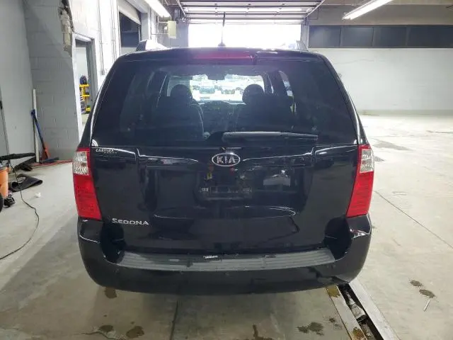 2010 KIA SEDONA LX  