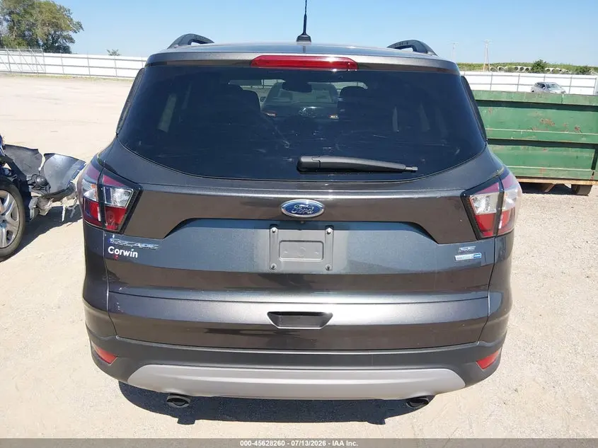 2018 FORD ESCAPE SE