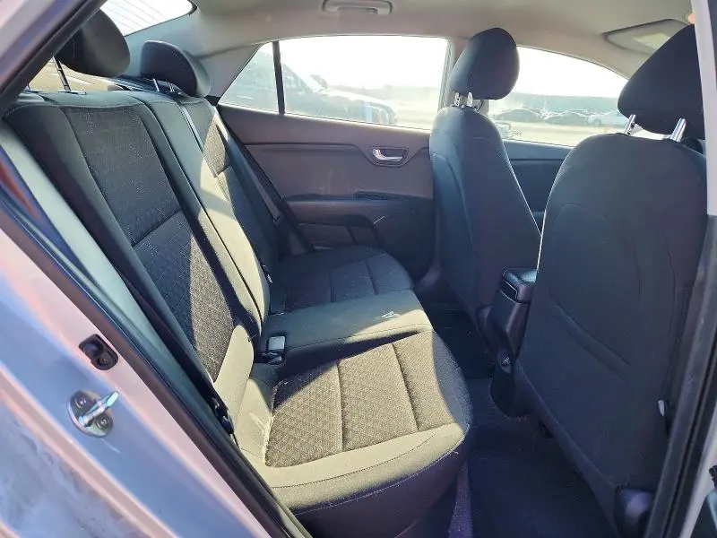 2021 KIA RIO S  