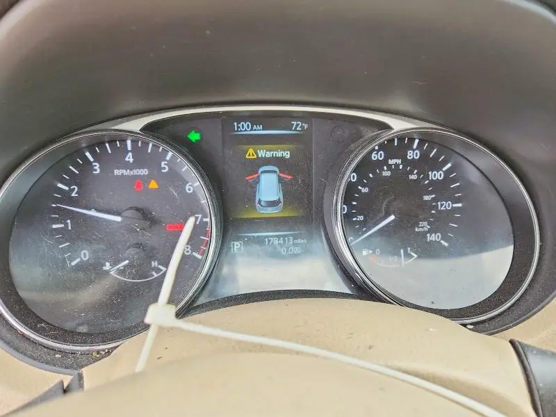 2015 NISSAN ROGUE SV  