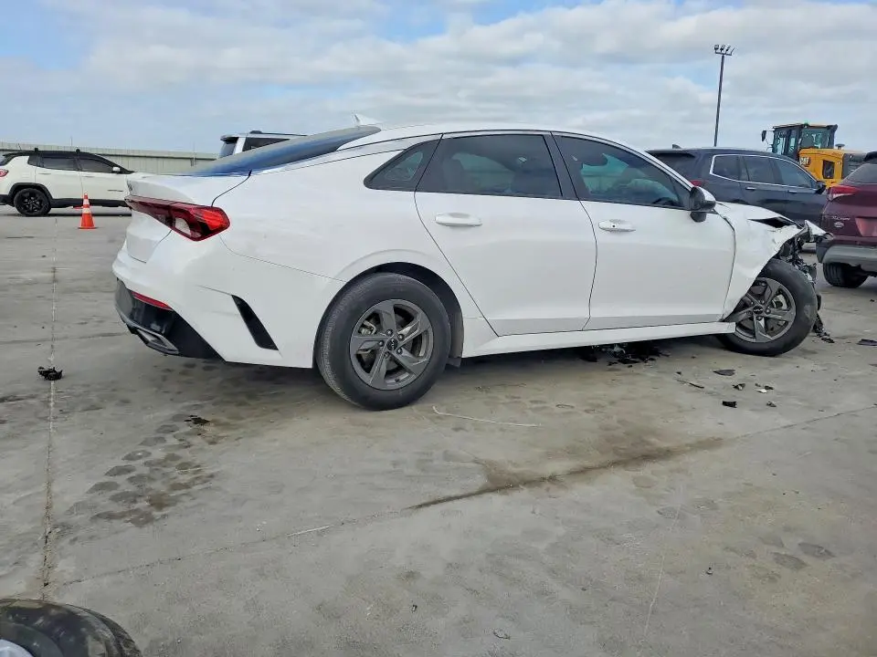 2024 KIA K5 LXS  