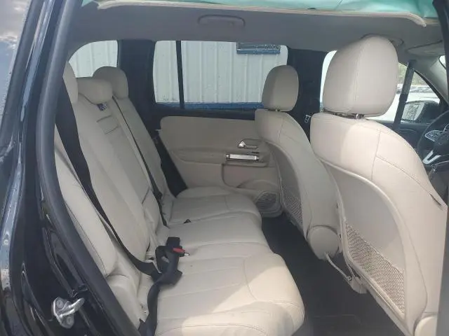 2022 MERCEDES-BENZ GLB 250  