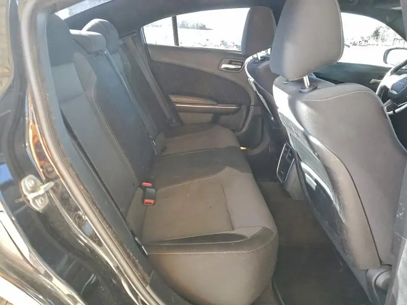 2016 DODGE CHARGER SXT  