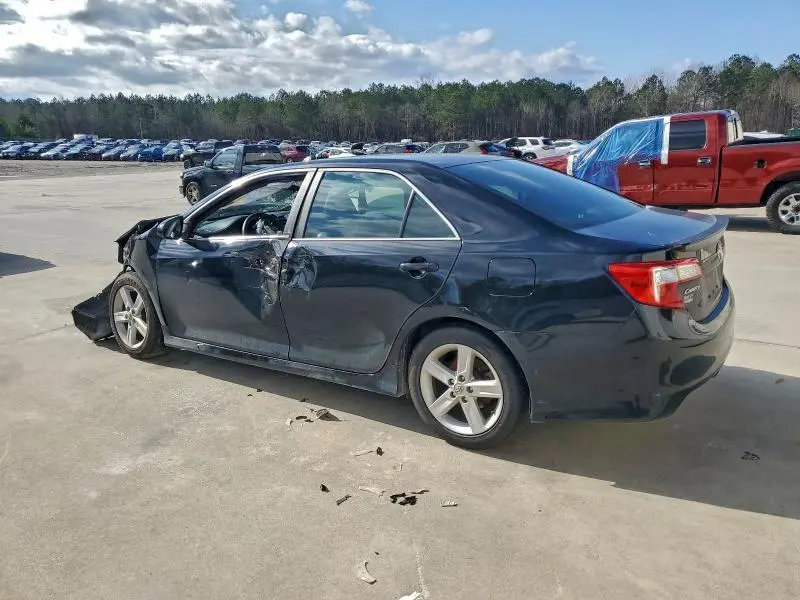 2013 TOYOTA CAMRY L  