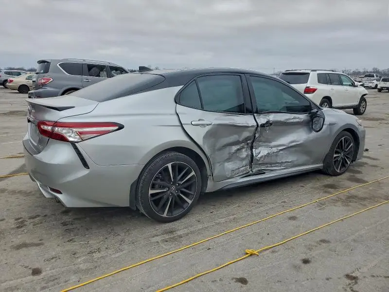 2019 TOYOTA CAMRY XSE  