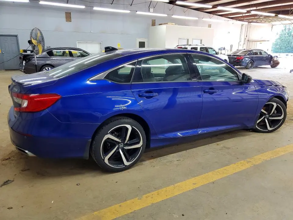 2021 HONDA ACCORD SPORT  