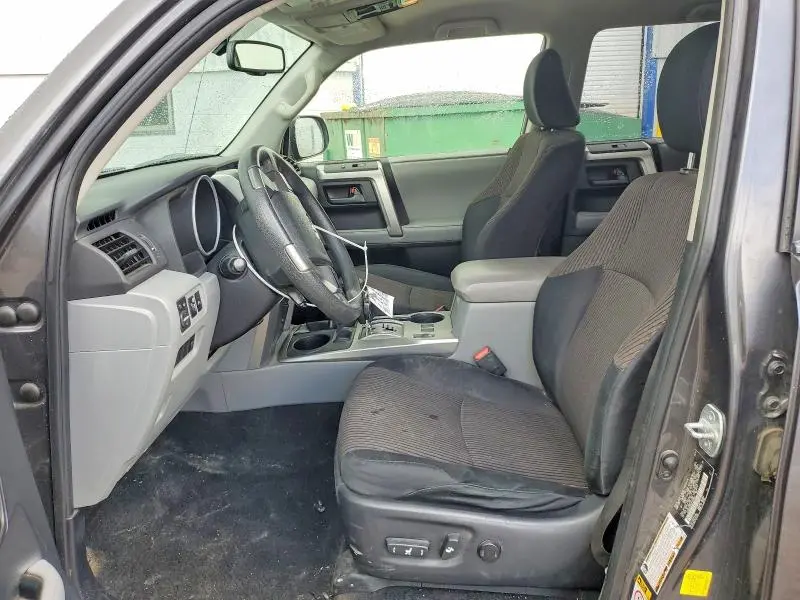 2012 TOYOTA 4RUNNER SR5  