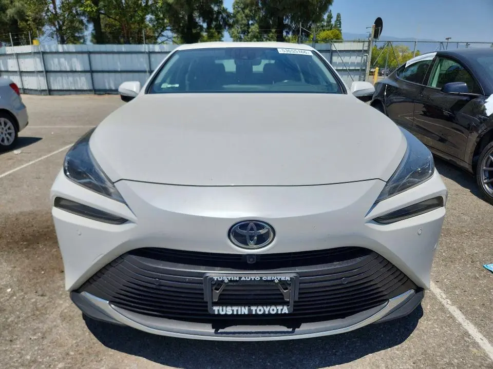 2023 TOYOTA MIRAI XLE  