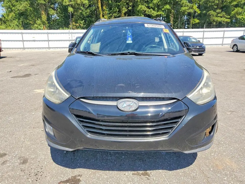 2015 HYUNDAI TUCSON SE  