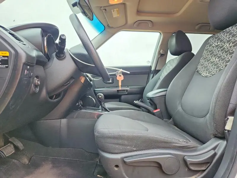 2011 KIA SOUL +  