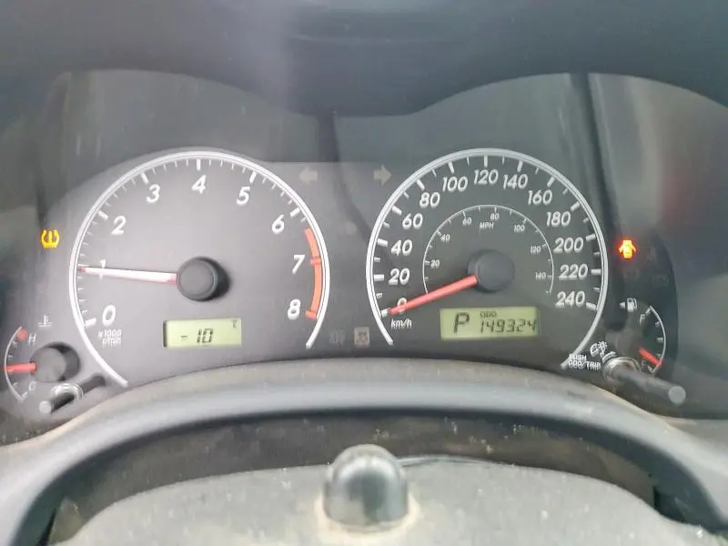 2010 TOYOTA COROLLA BASE  