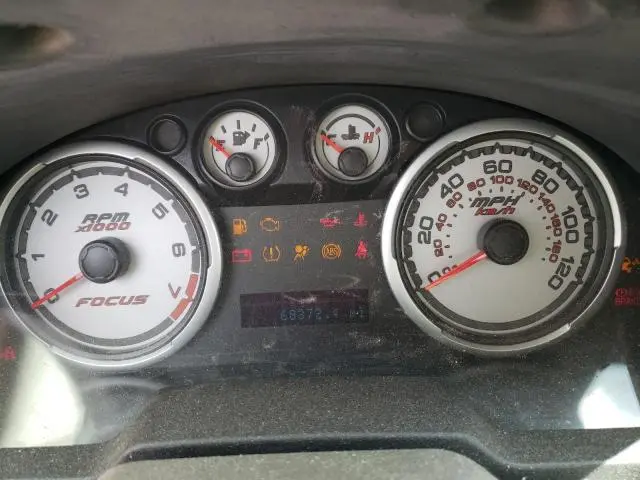 2010 FORD FOCUS S  
