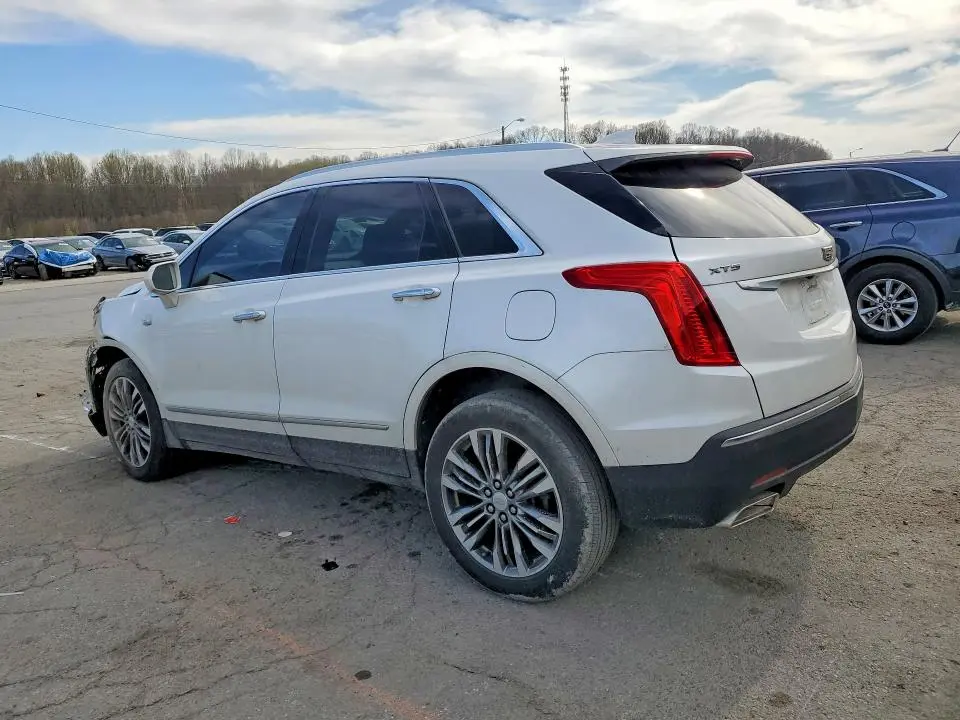 2019 CADILLAC XT5 LUXURY  