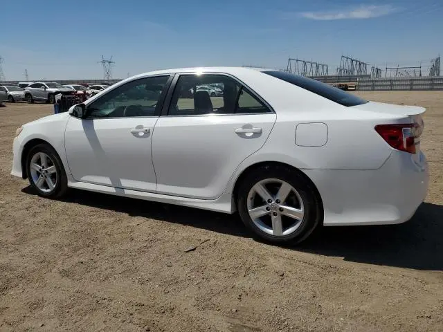 2014 TOYOTA CAMRY L  