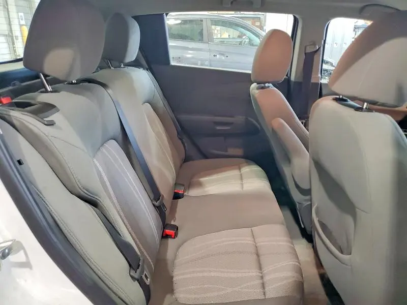 2016 CHEVROLET SONIC LT  