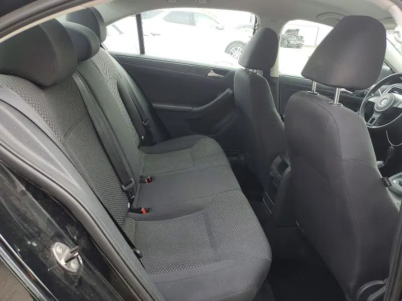 2013 VOLKSWAGEN JETTA BASE  