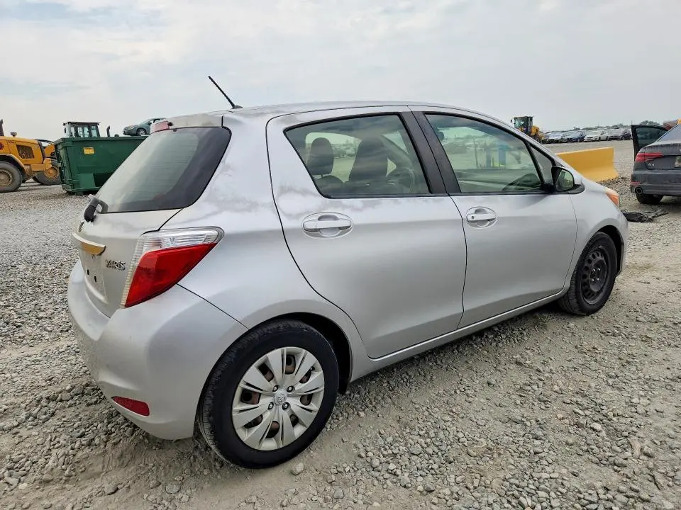 2014 TOYOTA YARIS 5-DOOR L  