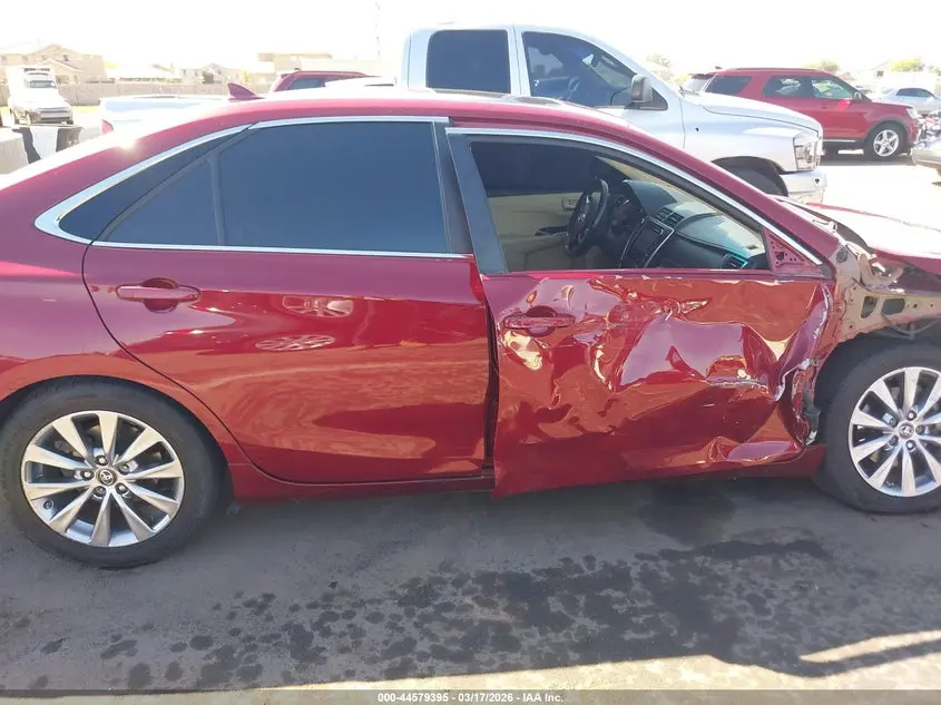 2017 TOYOTA CAMRY XLE